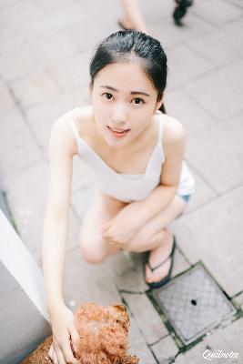 两个女儿和爸爸的搞笑视频