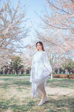 魔都精兵的奴隶