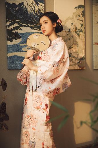 美丽小蜜桃在线观看